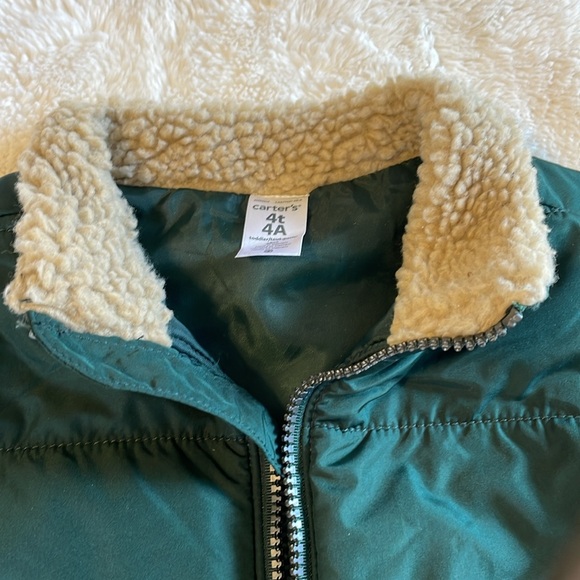 Toddler Green Puffer Vest - Picture 2 of 4